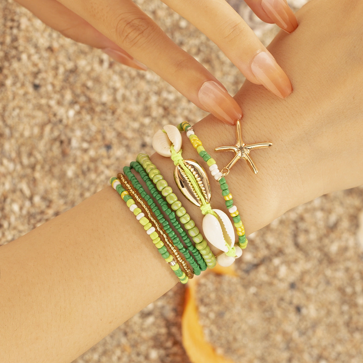 Wholesale of Multi-layer Starfish Shell Rice Bead Bracelets