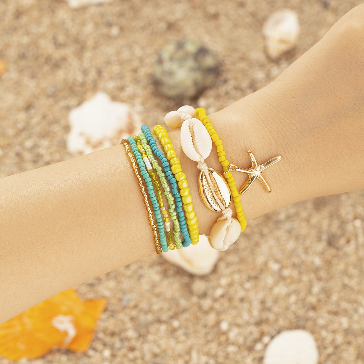 Wholesale of Multi-layer Starfish Shell Rice Bead Bracelets