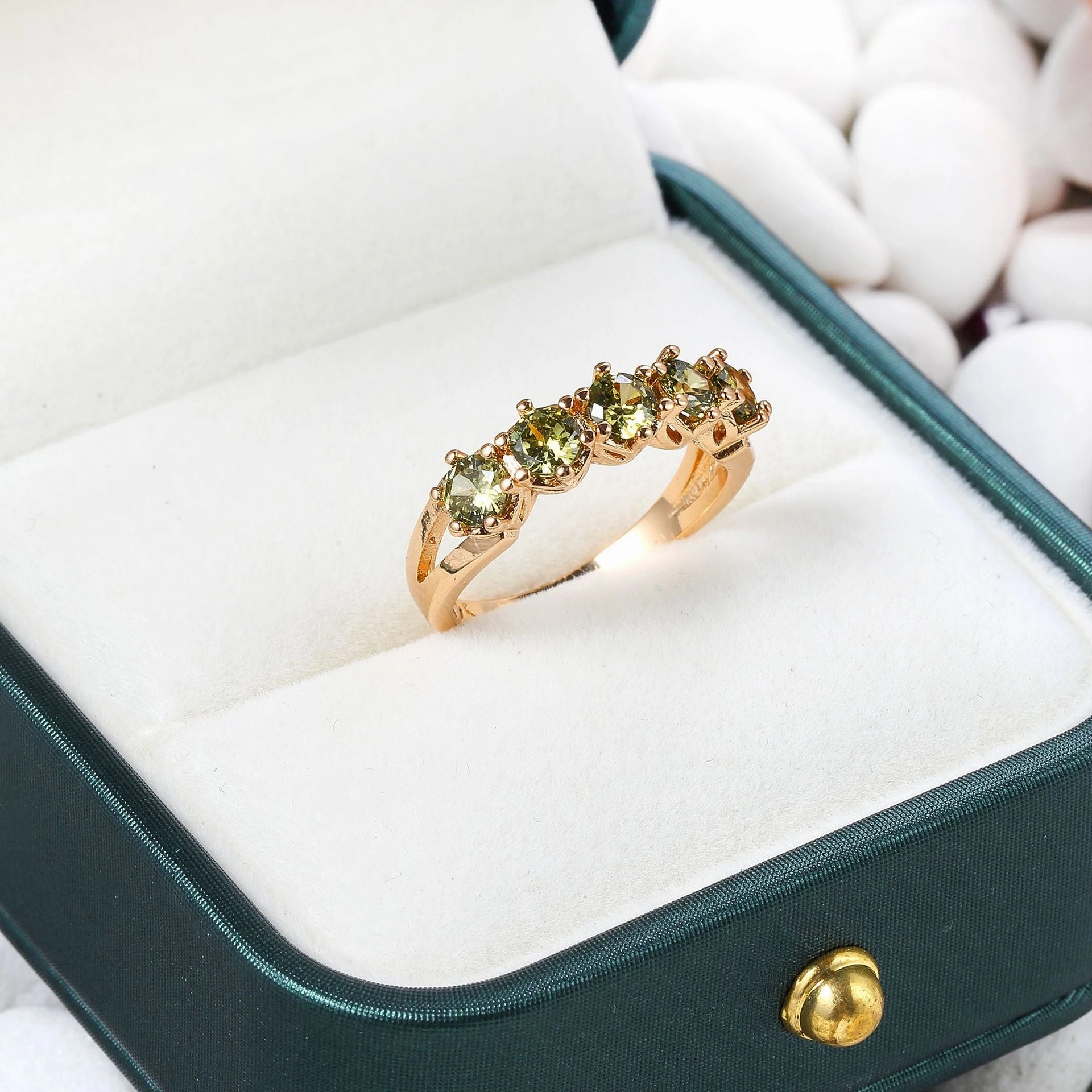 Wholesale of New Green Zircon Copper Rings