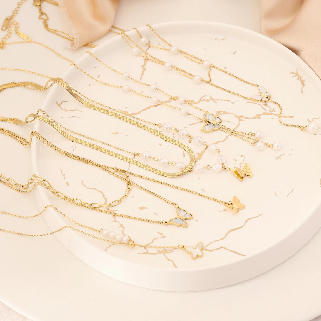Wholesale Pearl Butterfly Stainless Steel Multilayer Necklace