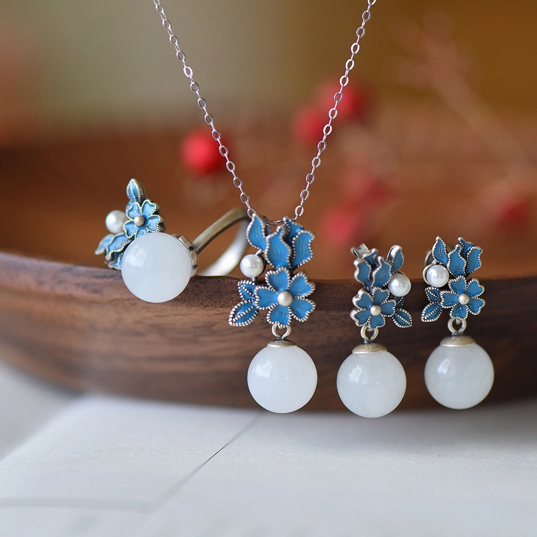 Wholesale Preserved Flower Flower Imitation Natural Hetian Jade Necklaces Set