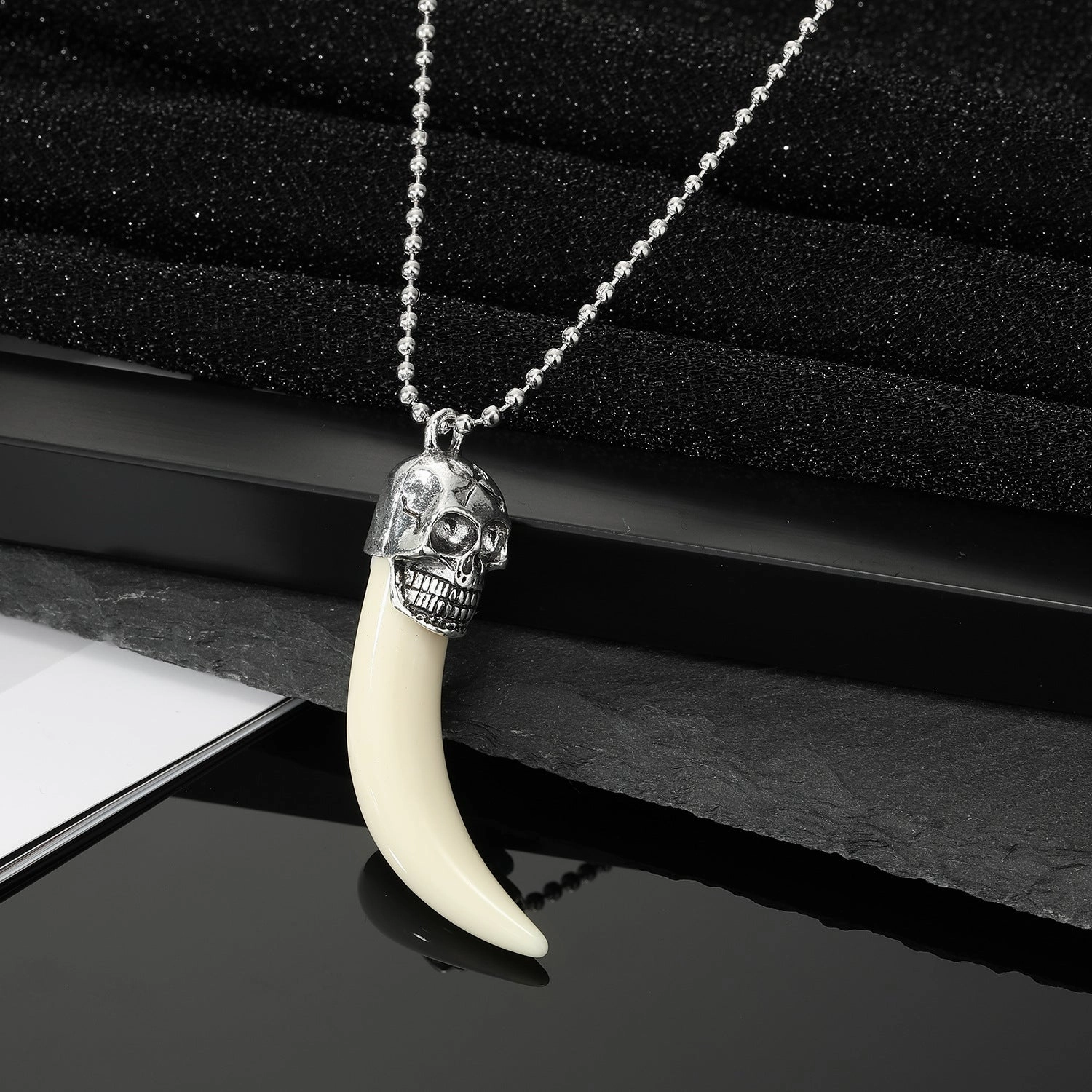 Wholesale Punk Domineering Wolf Tooth Pendant Titanium Steel Necklaces