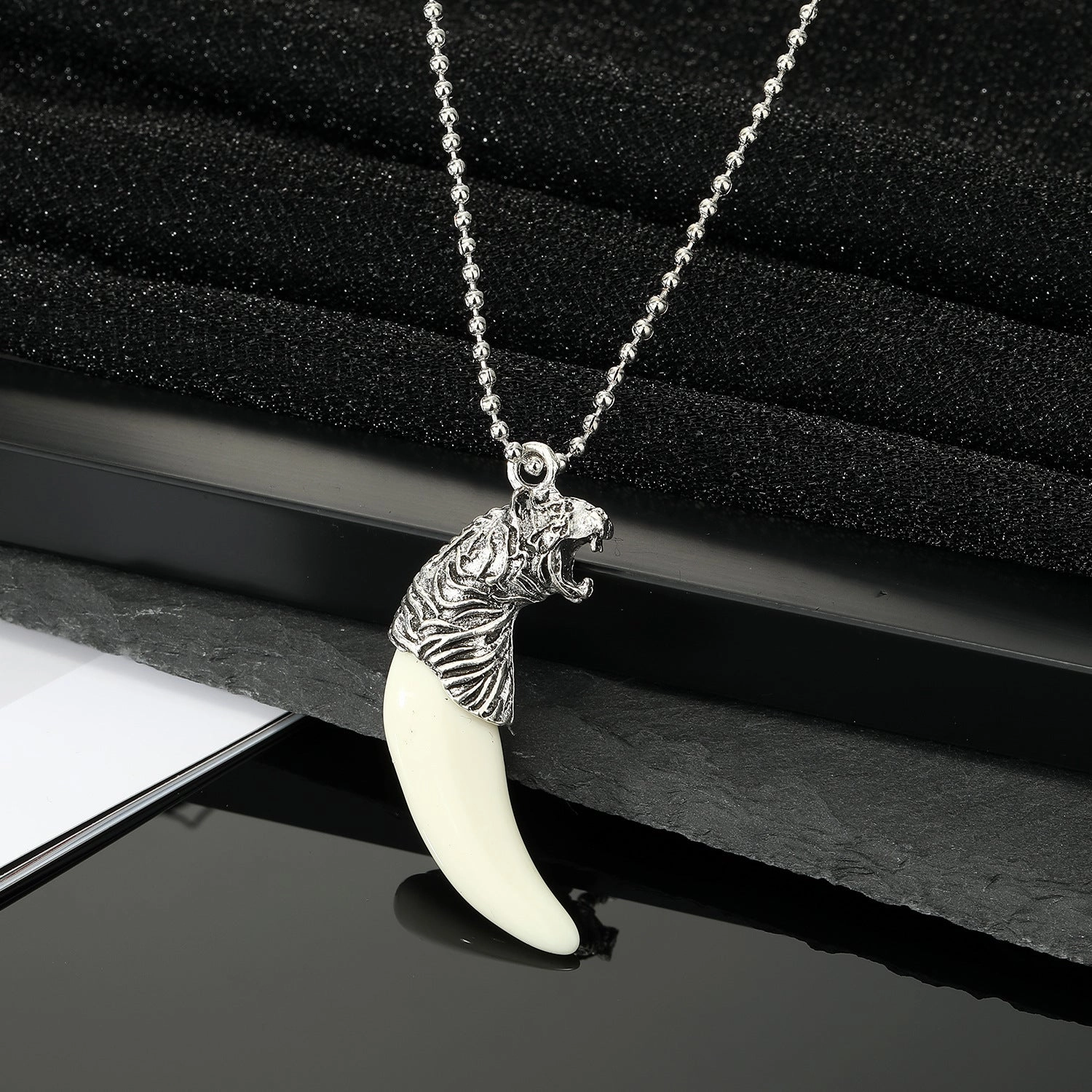 Wholesale Punk Domineering Wolf Tooth Pendant Titanium Steel Necklaces
