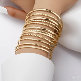 Wholesale Retro exaggerated stacking wide bracelet set
