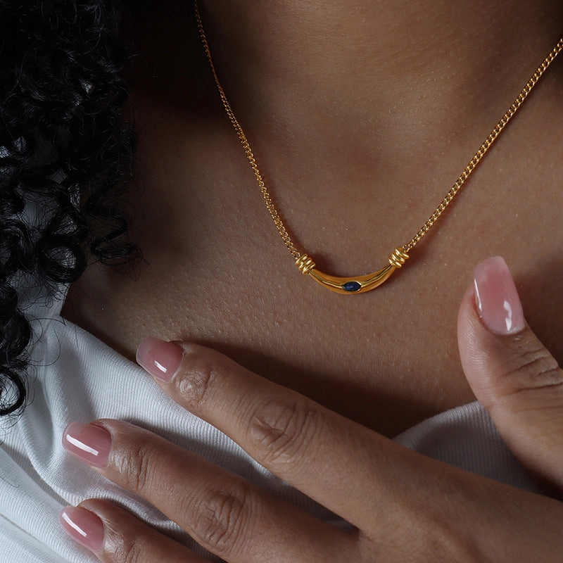 Wholesale Retro light luxury titanium steel clavicle chain