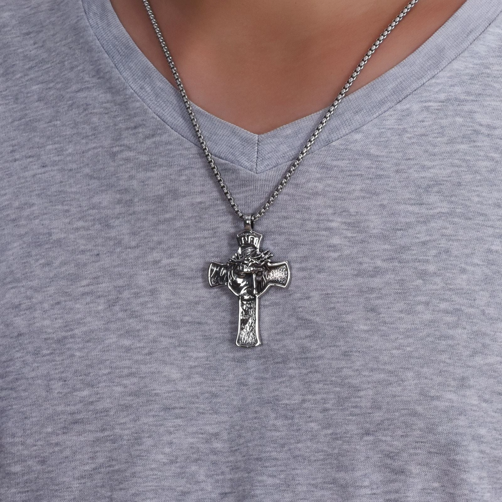 Wholesale Retro Portrait Thorn Crown Cross Stainless Steel Men's Necklace