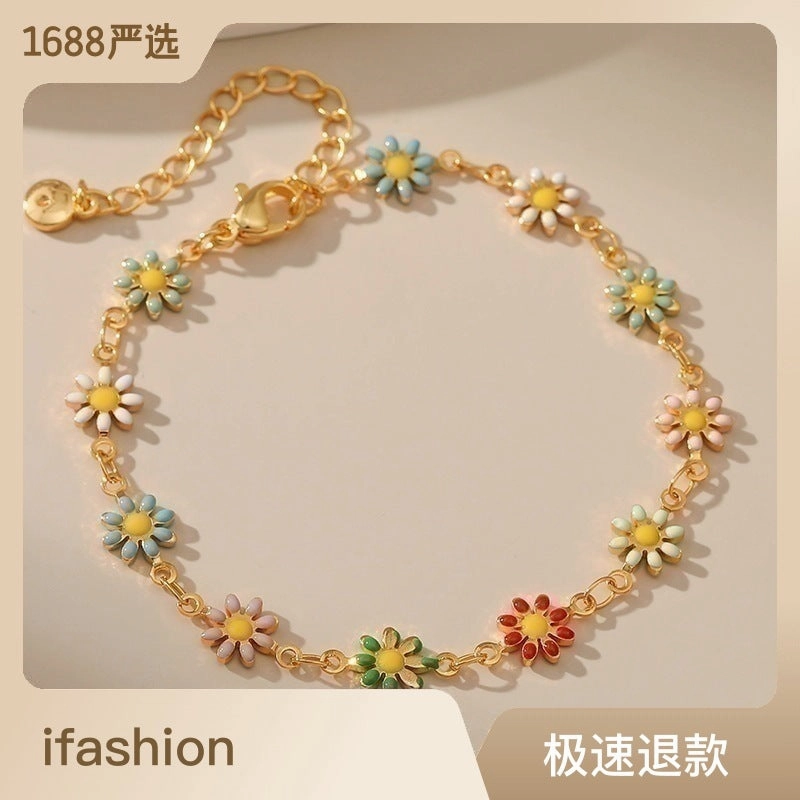 Wholesale Retro Small Fresh Hand Ornament Copper Bracelet
