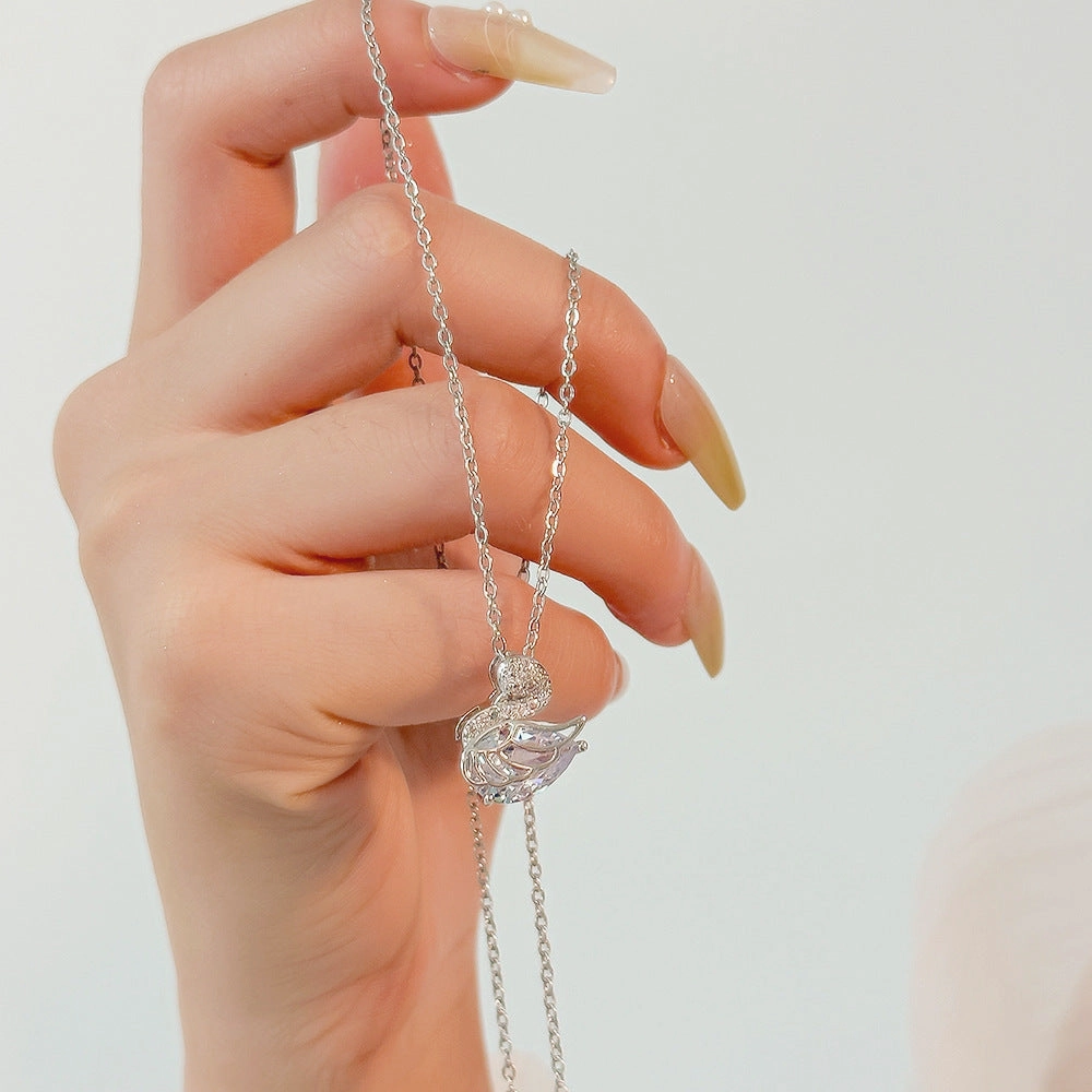 Wholesale Simple and Color Preserving Titanium Steel Women's Versatile Niche High End Exquisite Light Luxury Versatile Simple Necklace