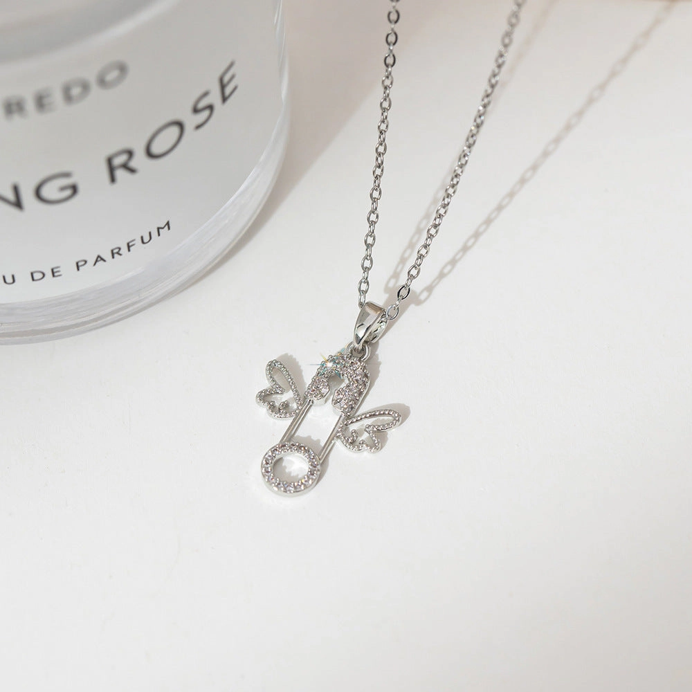 Wholesale Simple and Color Preserving Titanium Steel Women's Versatile Niche High End Exquisite Light Luxury Versatile Simple Necklace
