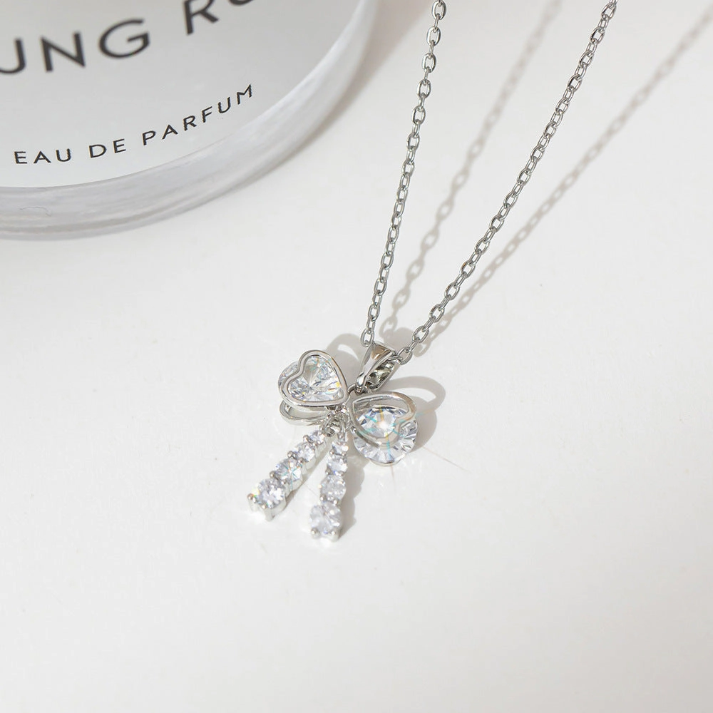 Wholesale Simple and Color Preserving Titanium Steel Women's Versatile Niche High End Exquisite Light Luxury Versatile Simple Necklace