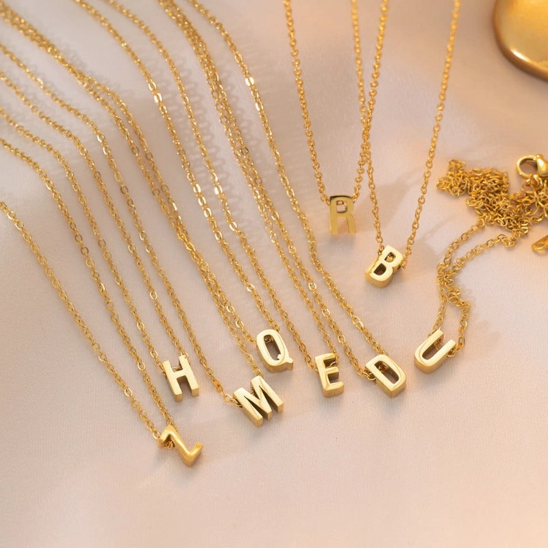 Wholesale Simple and Color Preserving Titanium Steel Women's Versatile Niche High End Exquisite Light Luxury Versatile Simple Necklace