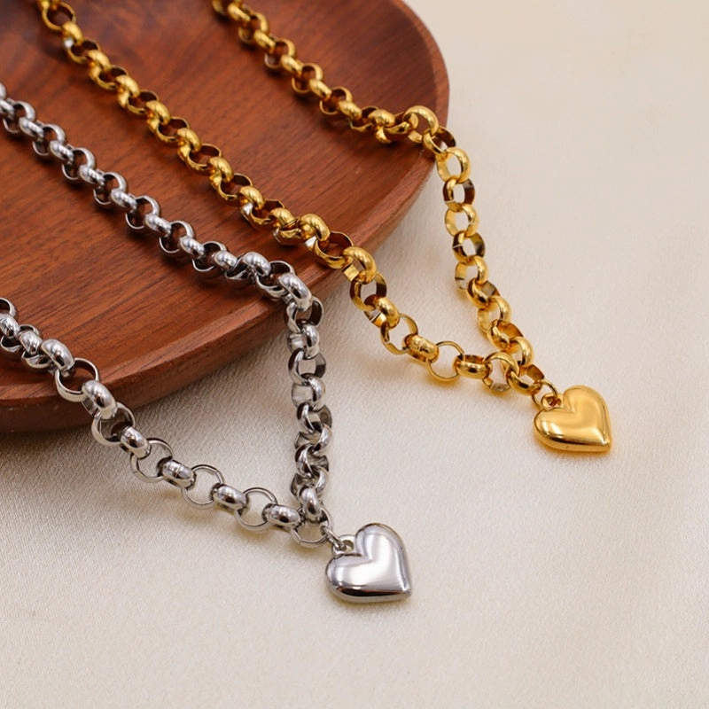 Wholesale Simple and Versatile Smooth Love Pendant Titanium Steel Necklace Set
