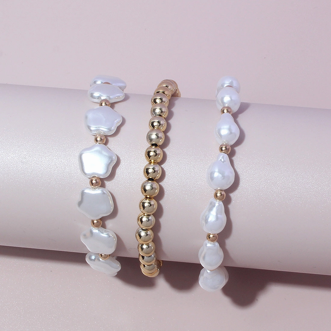 Wholesale simple cold style multi-layer special-shaped pearl bracelet