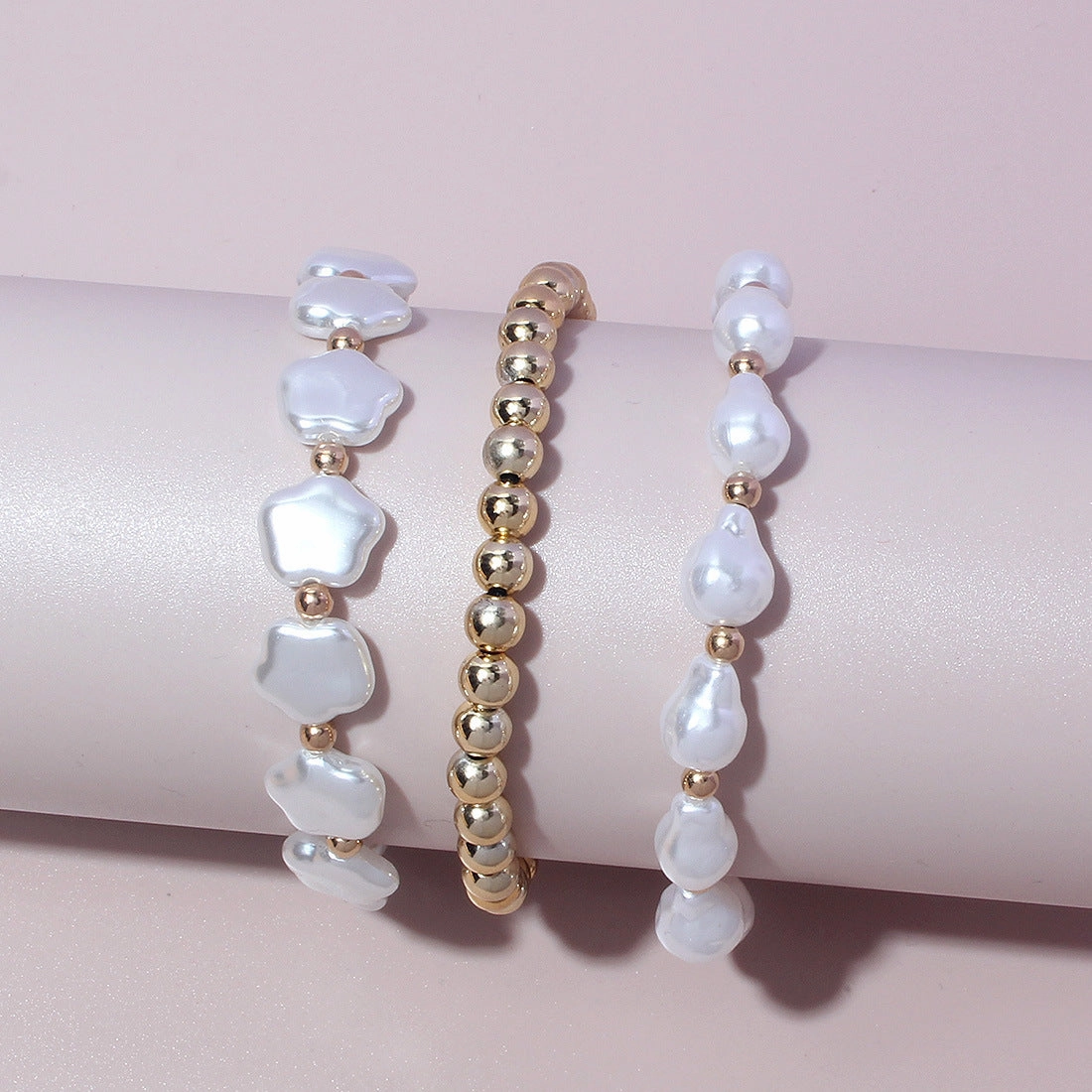 Wholesale simple cold style multi-layer special-shaped pearl bracelet