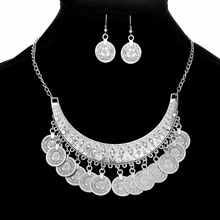 Wholesale Simple Versatile Coin Set Alloy Necklace
