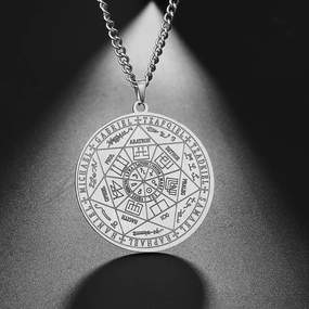 Wholesale Six-pointed star angel round three-color vintage titanium steel necklace