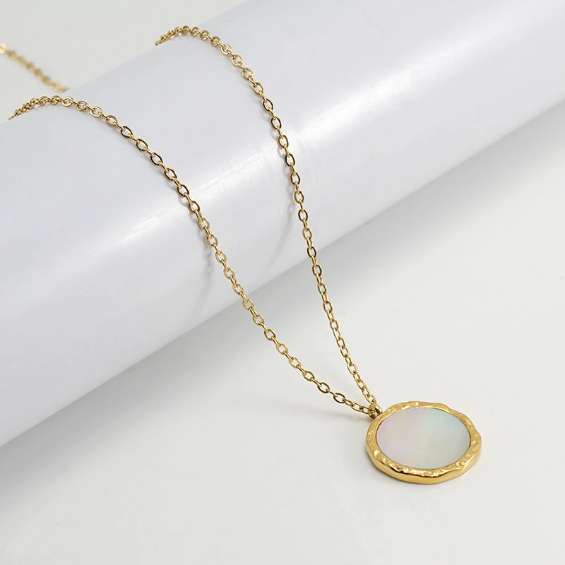 Wholesale Stainless Steel Circular Shell Necklaces