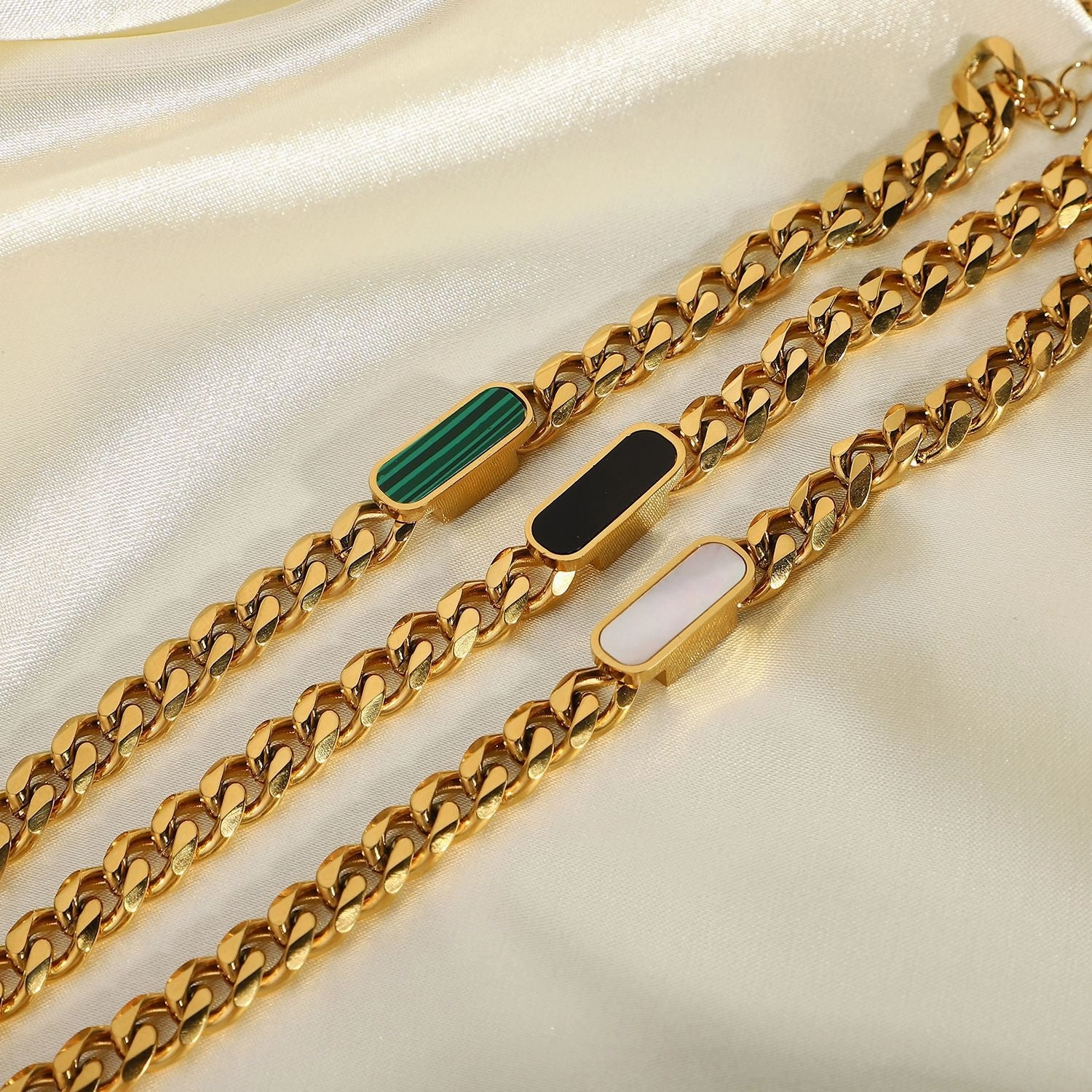 Wholesale Stainless Steel Cuban Chain Titanium Steel Gold Plated 18K Bracelet