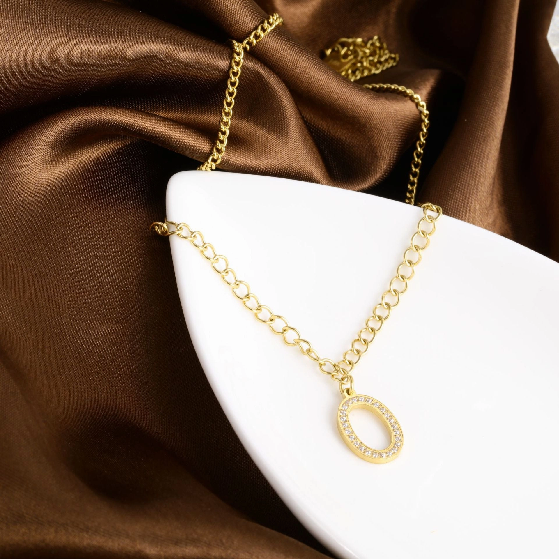 Wholesale Stainless Steel Gold Letter Titanium Steel 18k Gold Diamond Zircon O-shaped Necklace Sweater Chain