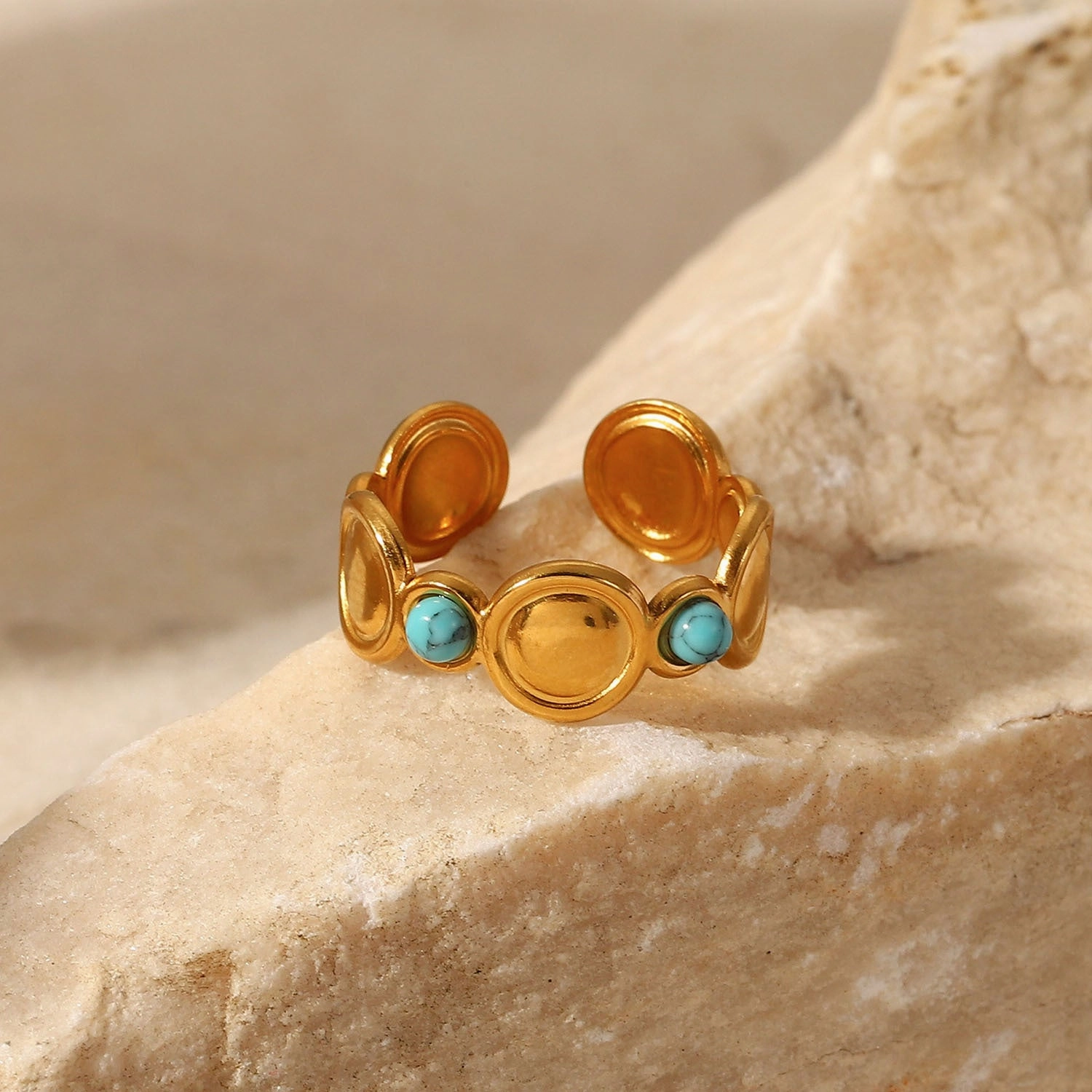 Wholesale Stainless Steel Gold-plated Vintage Rings