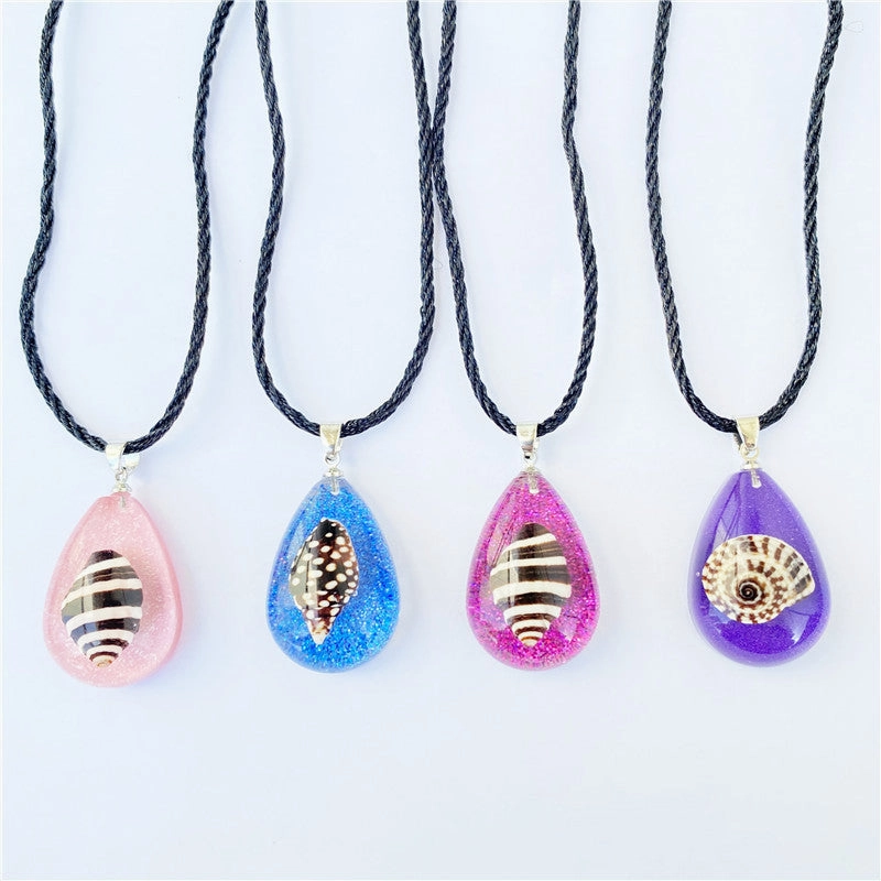 Wholesale Summer Conch Amber Resin Necklace