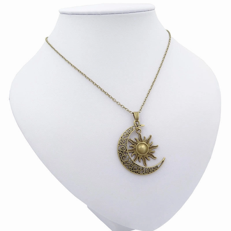 Wholesale Sun Moon Pendant Alloy Necklaces
