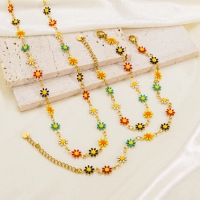 Wholesale Sweet Little Daisy Stainless Steel Necklaces