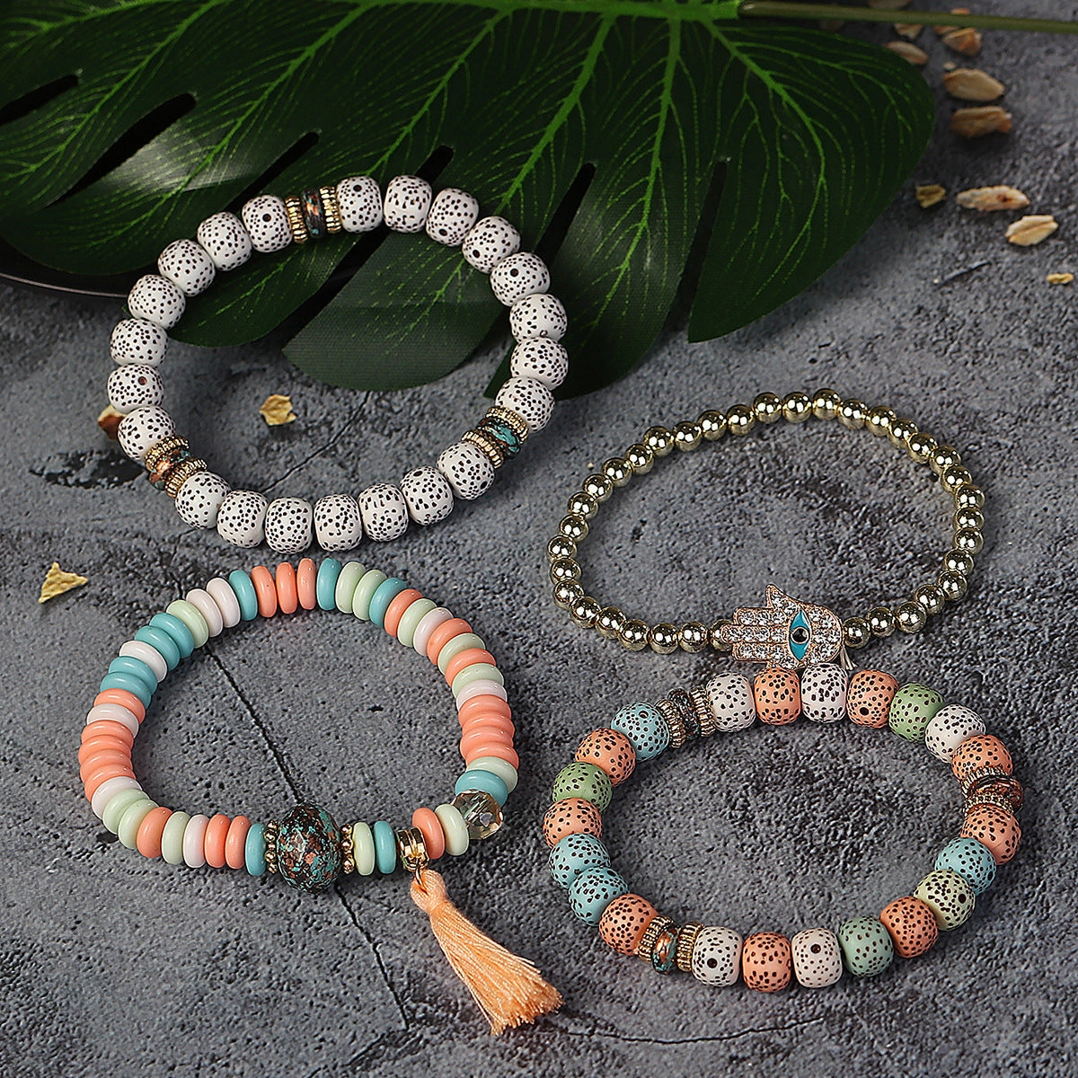 Wholesale Tassel Demon Palm Pendant Multi Layered Pendant Glass Elastic Bracelet