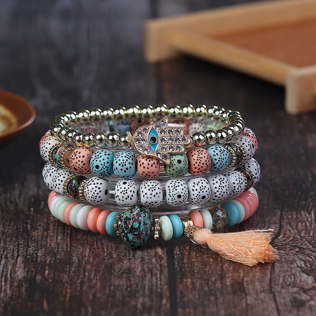 Wholesale Tassel Demon Palm Pendant Multi Layered Pendant Glass Elastic Bracelet