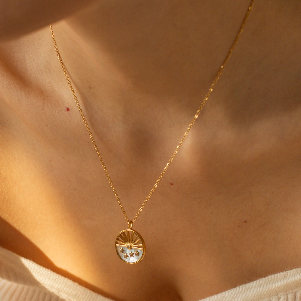 Wholesale Titanium Steel 18K Gold Moon Circle Necklace