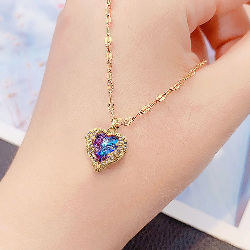 Wholesale Titanium Steel Heart Pendant Necklace
