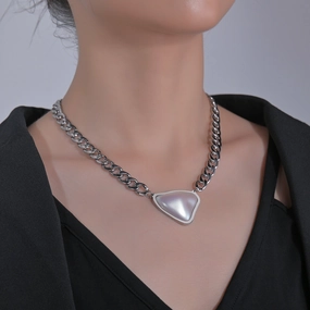 Wholesale Titanium Steel Heart Shape Gemstone Pendant Clavicle Necklace