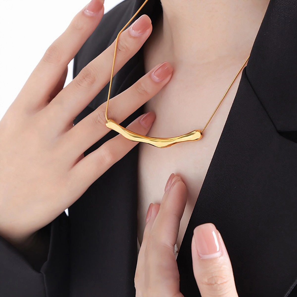 Wholesale Titanium Steel Irregular Hollow Long Tube Necklace Clavicle Chain