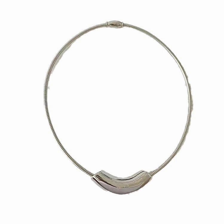 Wholesale Titanium Steel Metal Wind Curved Bend Necklace