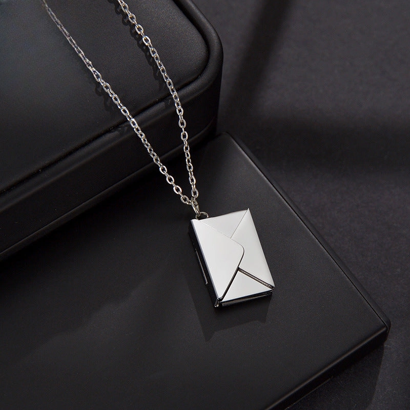 Wholesale Titanium Steel Openable Envelope Necklace