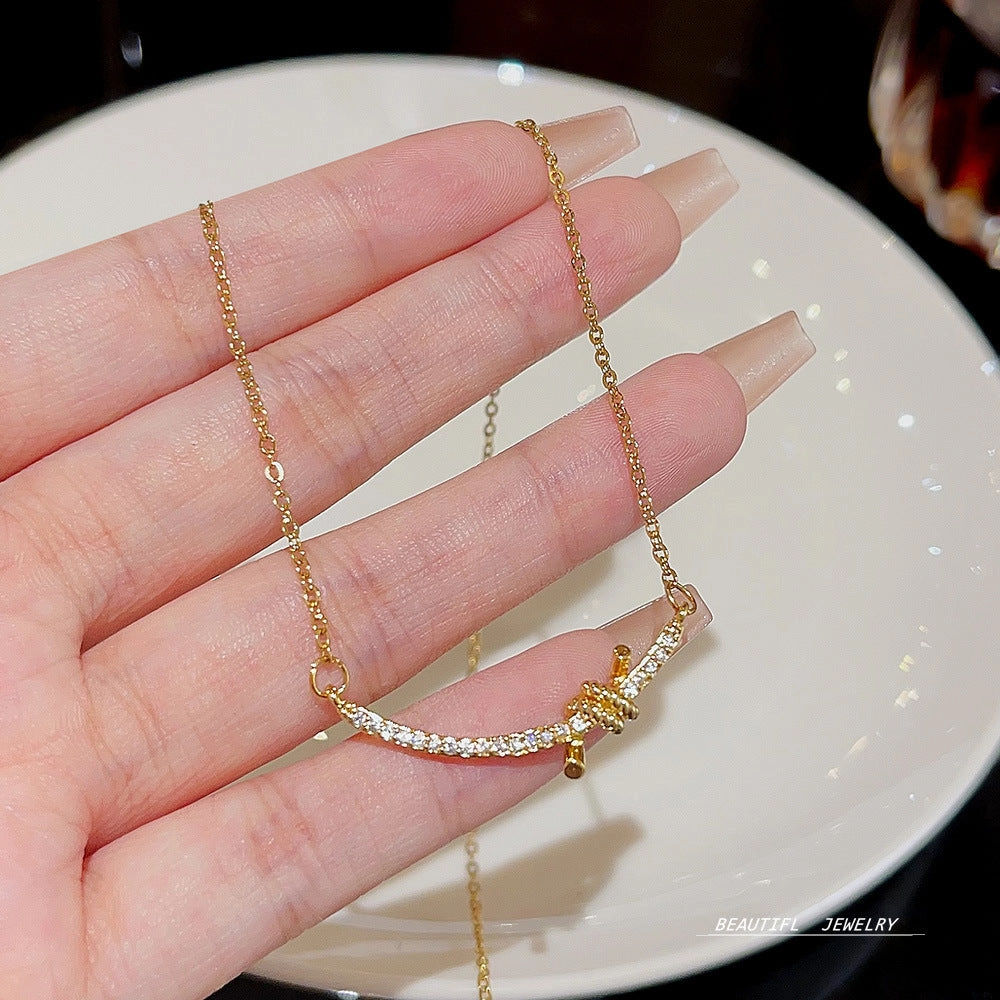 Wholesale Titanium Steel Zircon Smile Necklace Clavicle Chain