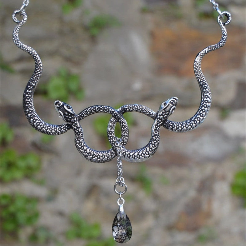 Wholesale Twin Snakes Medusa Alloy Necklaces