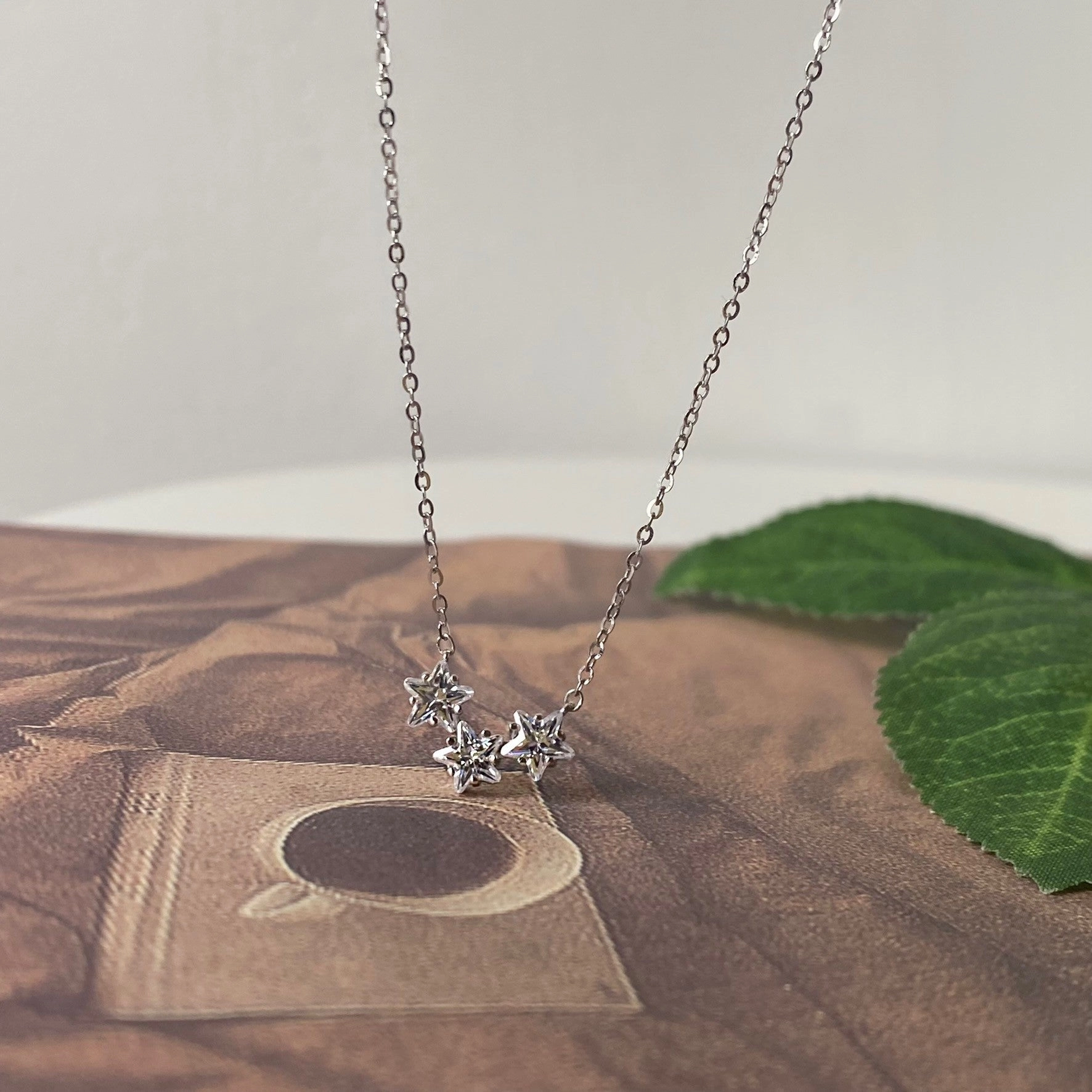 Wholesale Twinkle Star Copper Necklaces
