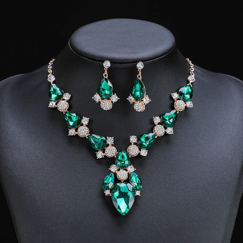 Wholesale Vintage Crystal Alloy Long Necklace Earring Set