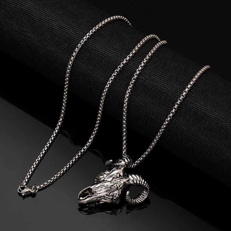 Wholesale Vintage dark skull necklace crow sheep head gothic hip hop punk rock