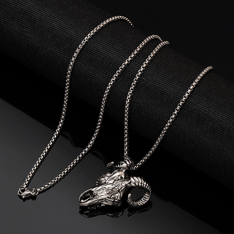 Wholesale Vintage dark skull necklace crow sheep head gothic hip hop punk rock