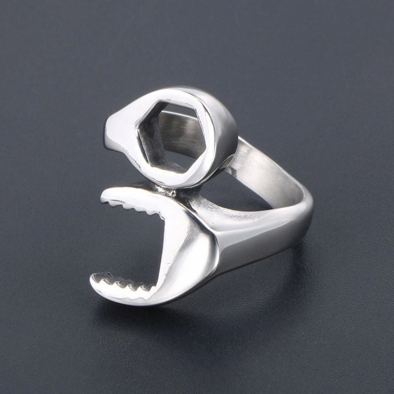 Wholesale Vintage Locomotive Wrench Metal Rings