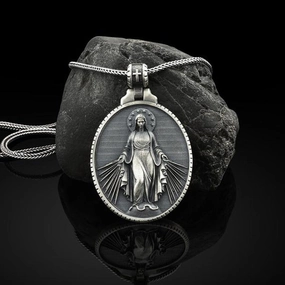 Wholesale Vintage Virgin Mary Alloy Necklaces