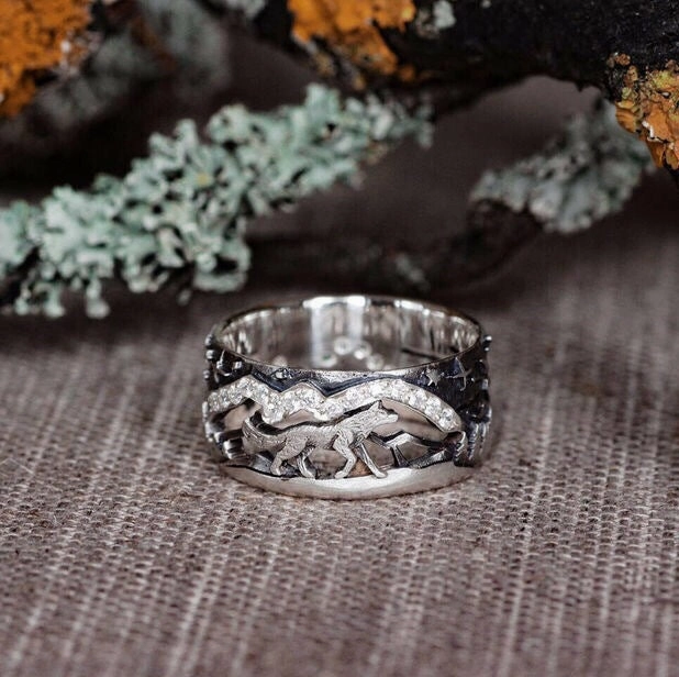 Wholesale Vintage Wolf Alloy Rings