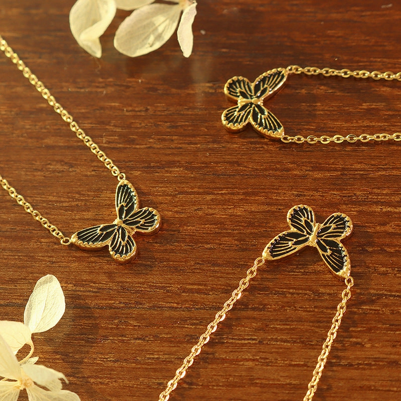 Wholesale Wavy Pattern Butterfly Distressed Pendant Titanium Steel Gold Plated Necklaces