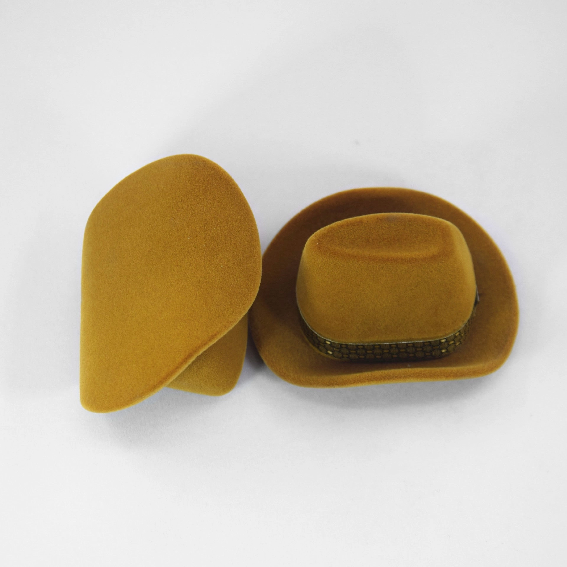 Wholesale Western Style Cowboy Hat Velvet Cloth Jewelry Box Ring Box