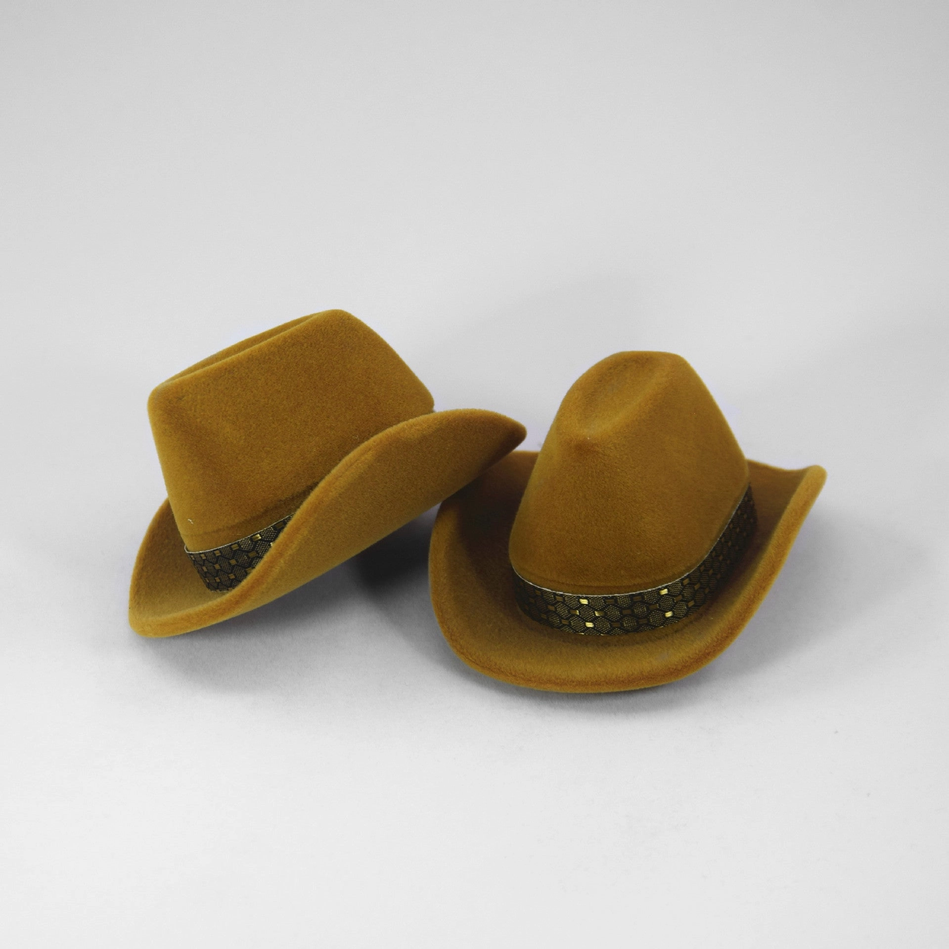 Wholesale Western Style Cowboy Hat Velvet Cloth Jewelry Box Ring Box