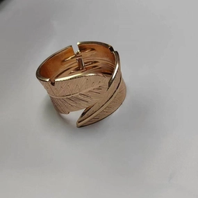 Wholesale Widened Metal Leaf Exaggerated Bracelet