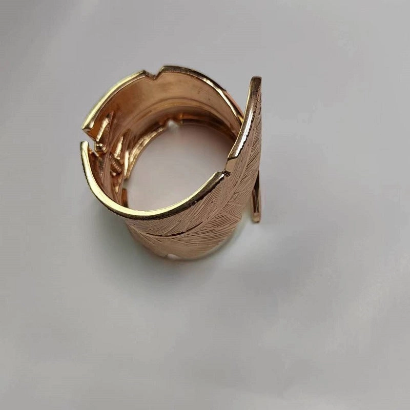 Wholesale Widened Metal Leaf Exaggerated Bracelet