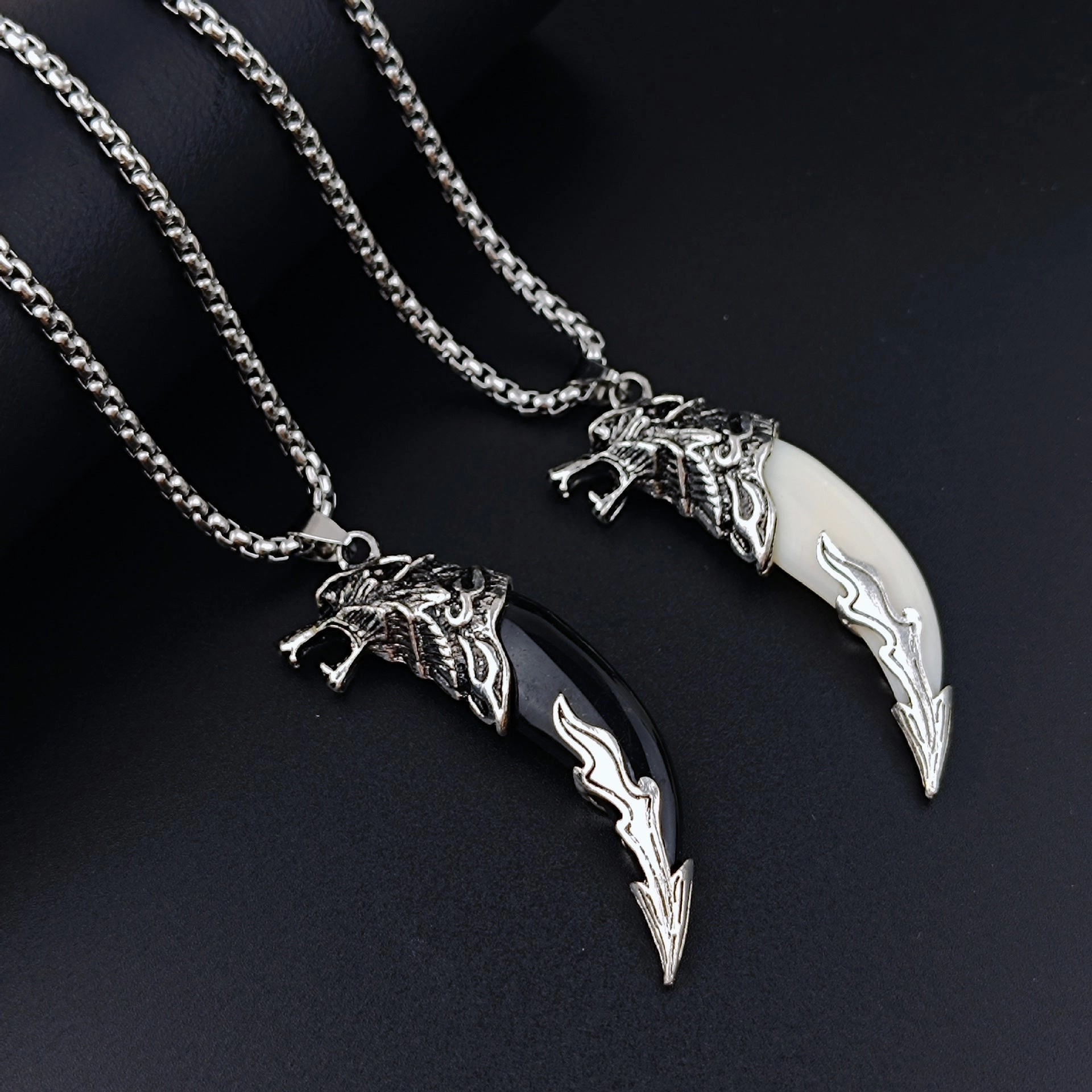 Wholesale Wolf Tooth Dog Tooth Pendant Stainless Steel Necklaces